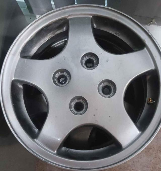 Max 13" Mitsu E Car 4*100   2