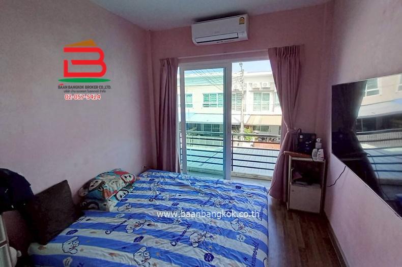 ทาวเฮ้าส์ หมู่บ้านศุภาลัย โนโววิลล์ คลอง 5 (ใกล้สวนน้ำลำลูกกา) เนื้อที่ 30.8 ตรว. อำเภอลำลูกกา ปทุมธานี 7