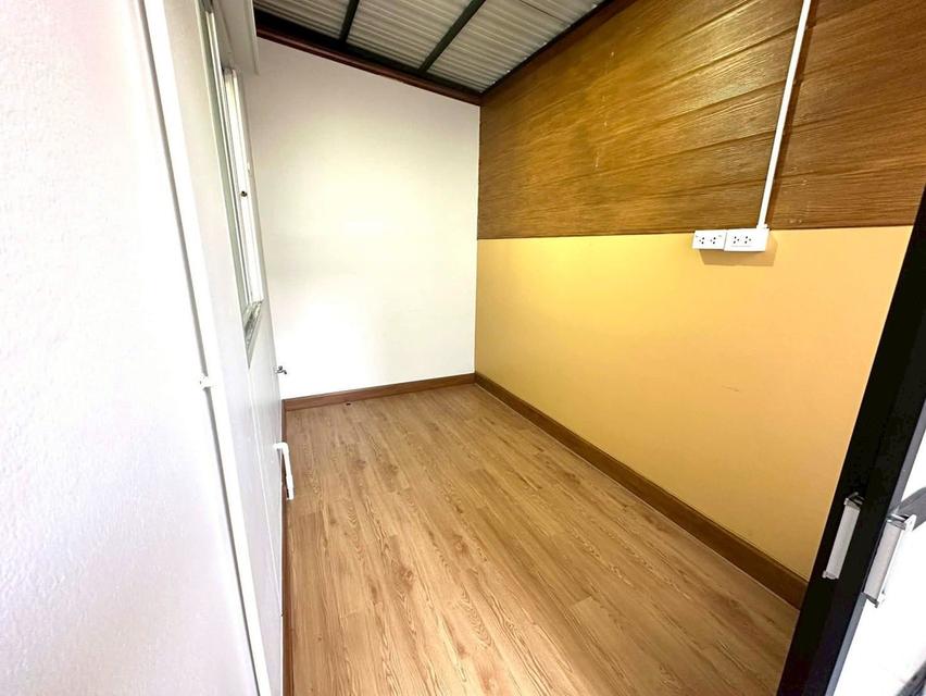 ขายทาวน์เฮ้าส์ 2 ชั้น 17 ตร.ว.หมู่บ้านสินนครวิลล์ ประชาอุทิศ–คู่สร้าง ทำเลดี ราคาเพียง 1.9 ล้าน (ฟรีโอน) 7