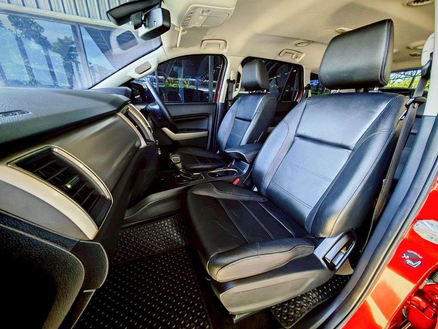 FORD EVEREST 2.0 TITANIUM 9