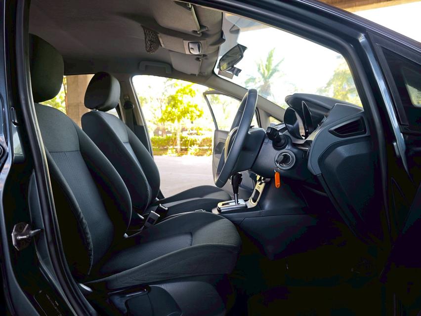 Ford Fiesta 1.4 Sport Hatchback AT ปี 2012 13