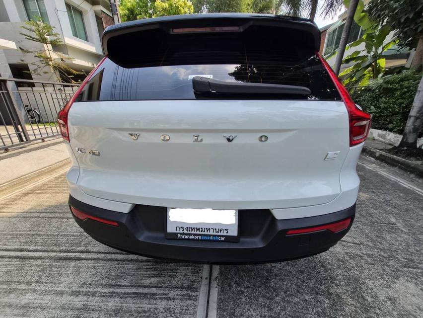 Volvo XC40 Recharge T5 PHAV ปี2022 เจ้าของขายเอง รูปที่ 9