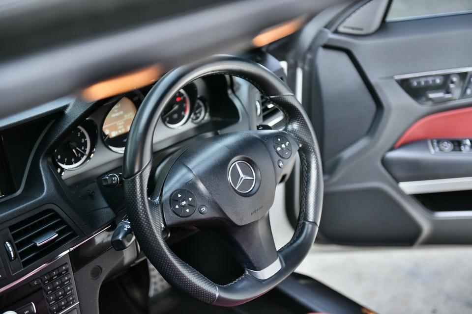 🎖️2012 BENZ E-CLASS, E250 CGI Coupe W207🎖️ รูปที่ 11