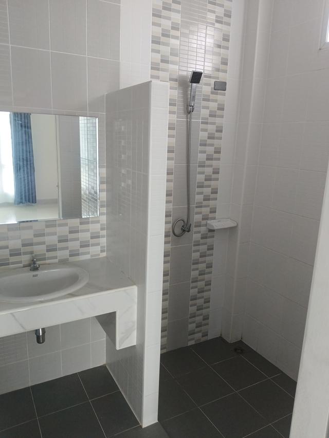 บ้านเช่าสไตล์โมเดิร์น ใกล้ ม.อีเทค 13