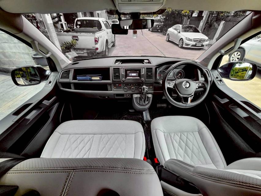 รหัสรถ PR605 Volkswagen Caravelle T69 SE 2.0 Bi-TDI** (ดีเซล)**  ปี2021  รถ Top  9