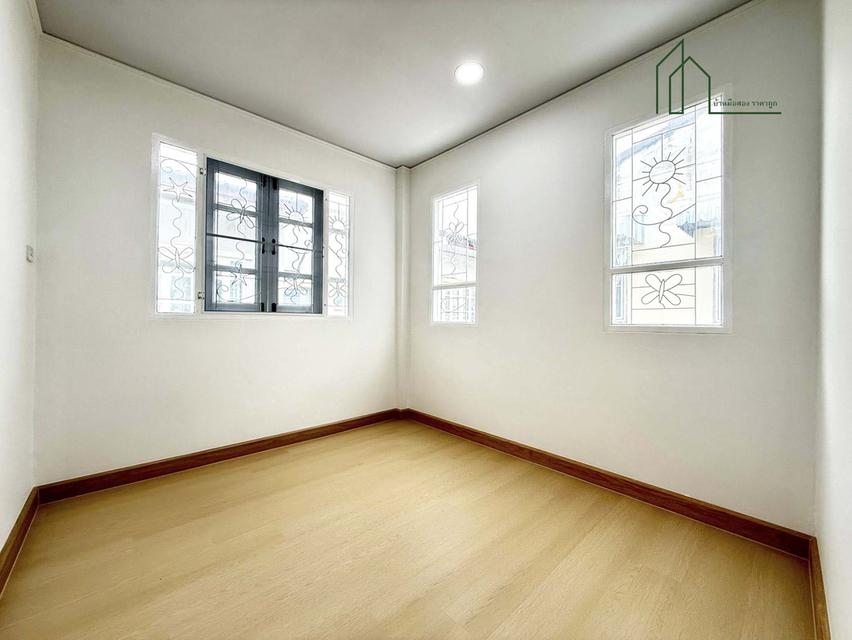 บ้านแฝด หมู่บ้านกิตติยา–ธนาสุข เพชรเกษม 81 10