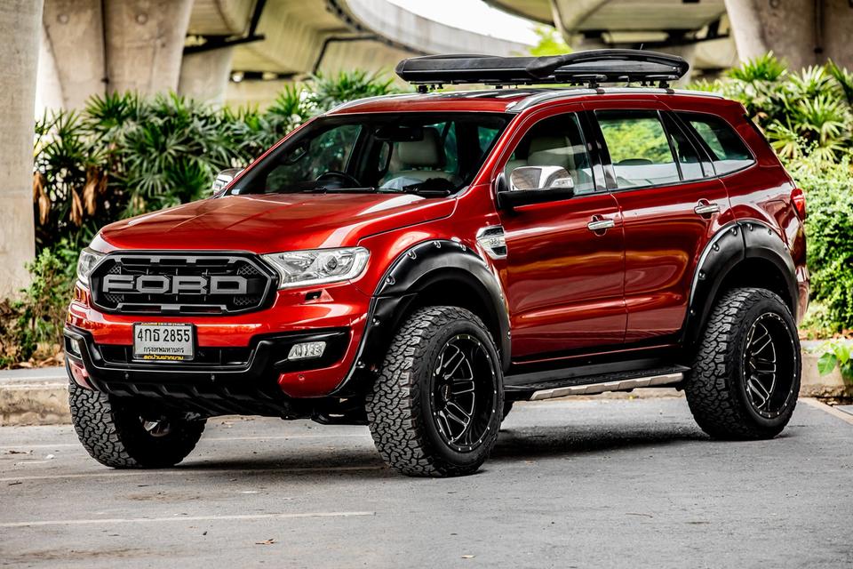 Ford Everest 3.2 Titanium+4WD ปี 2015 สีแดง 