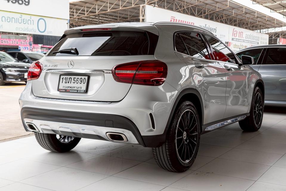 รหัสรถ NP5690 รุ่นรถ : BENZ GLA250 AMG DYNAMIC FACELIFTปีรถ : 2018 รูปที่ 2
