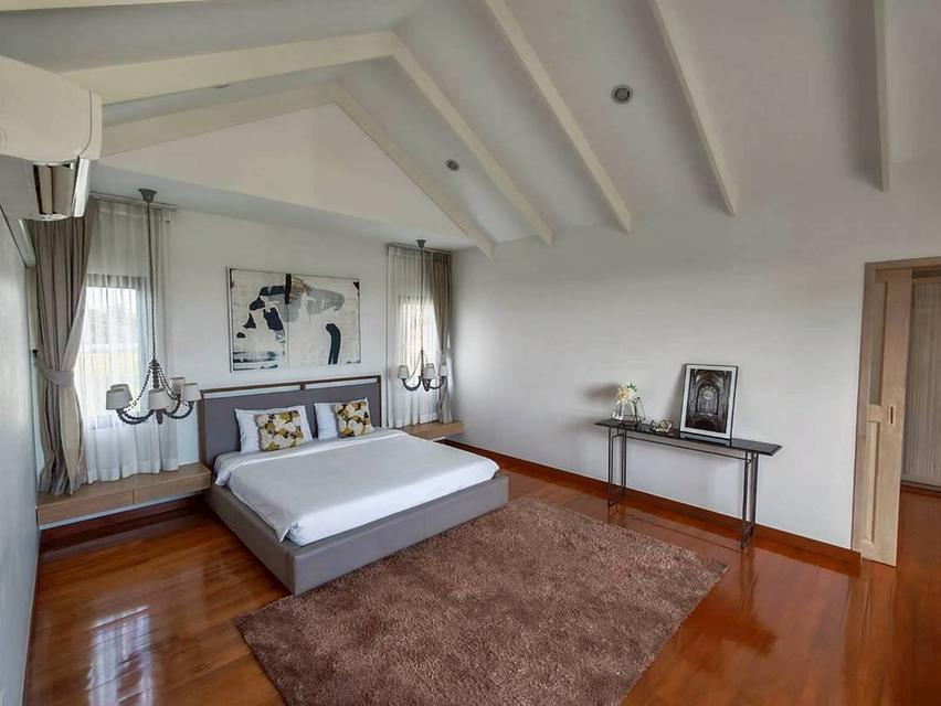 Brand-new luxury home Phu-Thara Pattaya 35.9 M 11