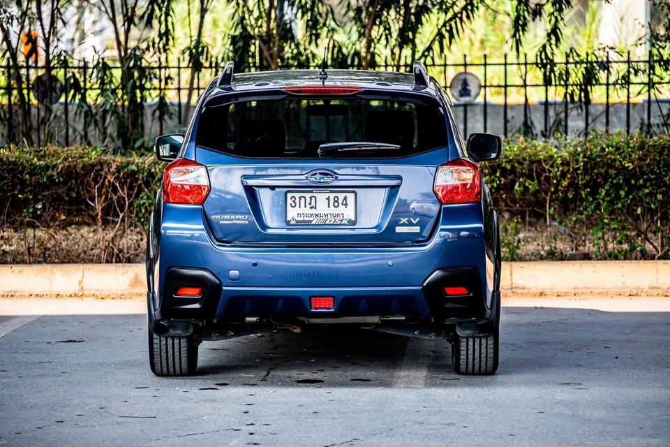 SUBARU XV 2.0iP ปี 2014 สีน้ำเงิน มือเดียวป้ายแดง แต่งครบสวยๆ 6