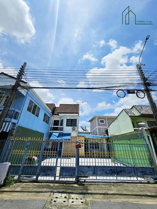 ทาวน์เฮาส์ หลังมุม หมู่บ้านเปรมฤทัย 3 รามอินทราใกล้ห้างแฟชั่นไอส์แลนด์ 6