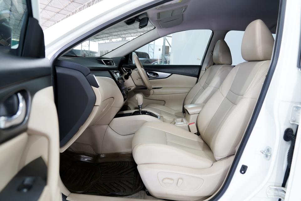 NISSAN XTRAIL 2.0 S AT ปี2015  11