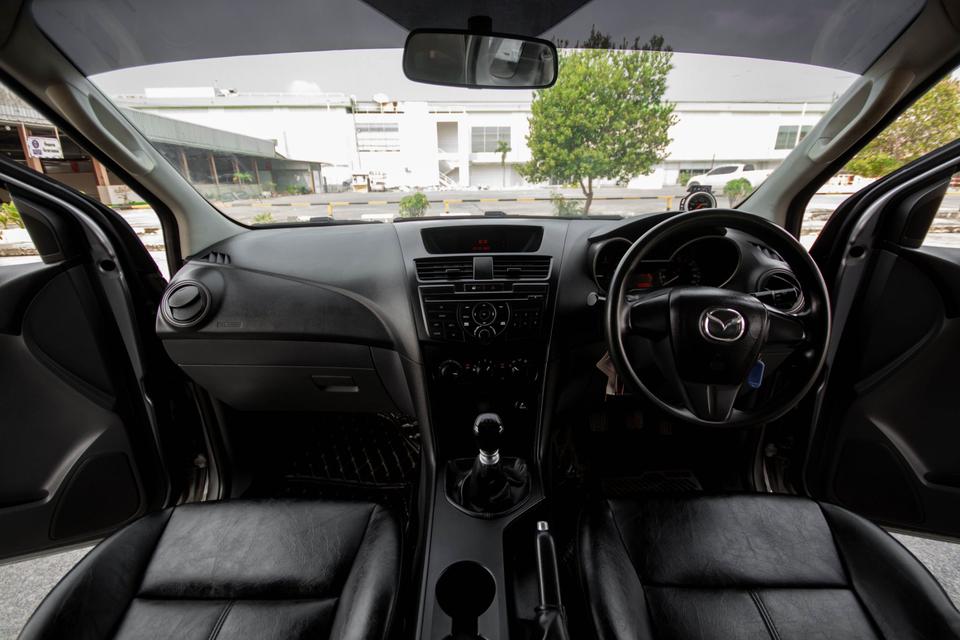 รูป   Mazda BT-50 2.2 Pro Cab ยูกสูง ดีเซลรถขนเงิน อีกคัน หารถดีดี ไว้บรรทุก รถคู่ใจ ขวัญใจคนทำงาน 4