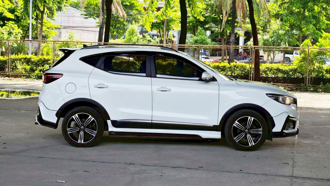 MG ZS 1.5 X Sunroof AT ปี 2019 8