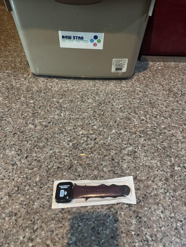 ขายๆๆๆถูกๆๆๆApple Watchซีรี่4สีSpace Gray 44MM GPS สูนTrueการใช้งานดีเยี่ยม100%ทุกๆฟังชั่นเครื่องรีสโตได้หมดไม่ติดแอคเค้าใดๆคับ  สภาพ: 95% สวยๆๆคับ