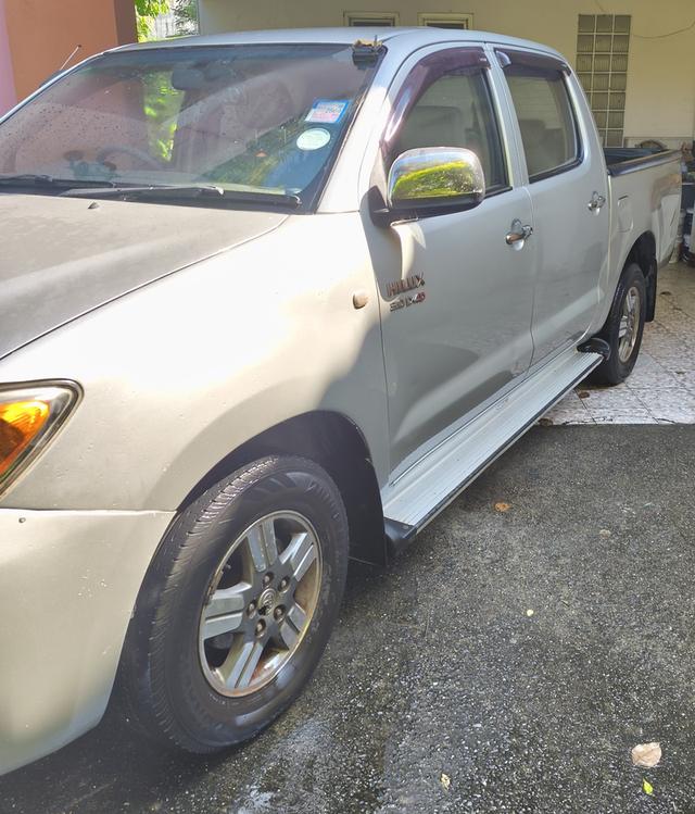 ขาย VIGO 3000cc 4 ประตู 2WD ปี 2005 ไมล์ 330000 รถบ้านขายเอง