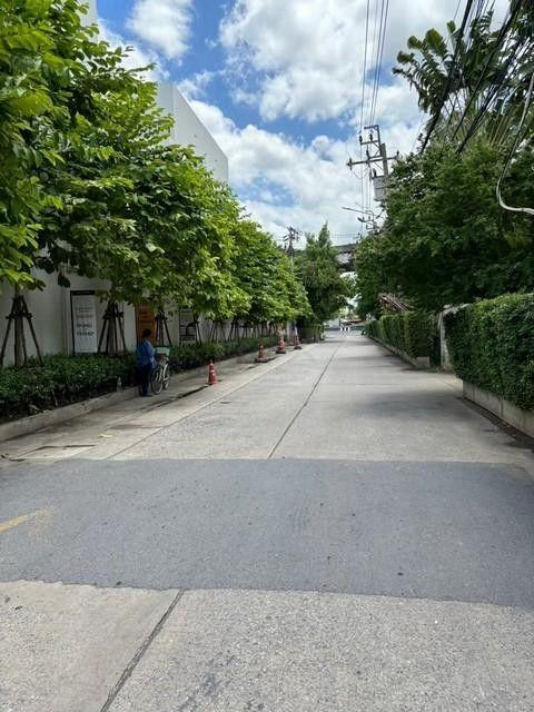 ให้เช่า ขาย บ้านแฝด บ้านใหม่ 3.5 ชั้น ARKIN VIBHAVADI อาคิน วิภาวดี 84 บ้านใหม่ ใกล้สนามบินดอนเมือง ถ.วิภาวดีรังสิต 84