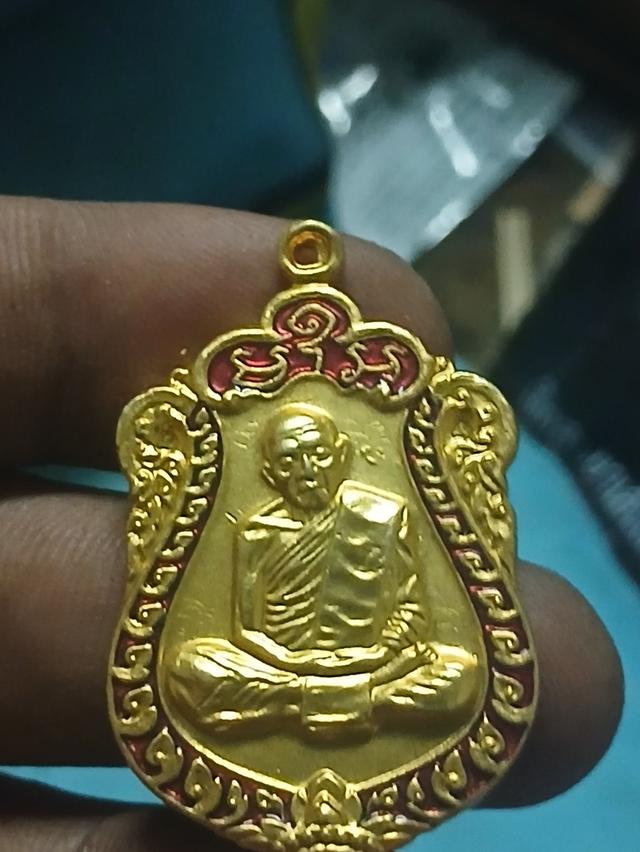 พระเครื่องเกจิทั่วฟ้าเมืองไทย