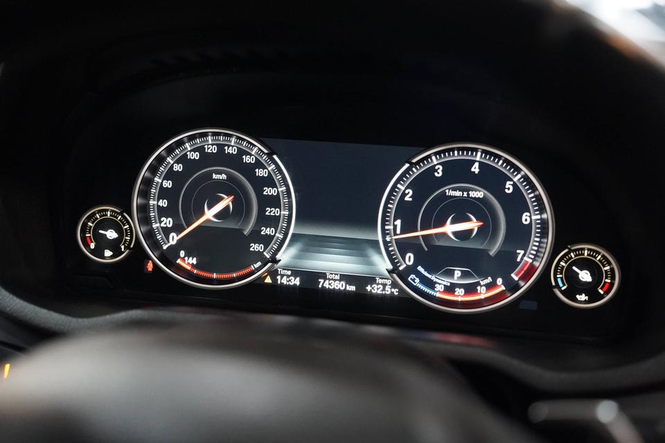 BMW X3 xDrive35i M-Sport F25 ปี 2015 รูปที่ 15