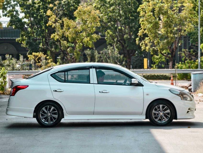 Nissan Almera 1.2 E Sportech ปี2018 6