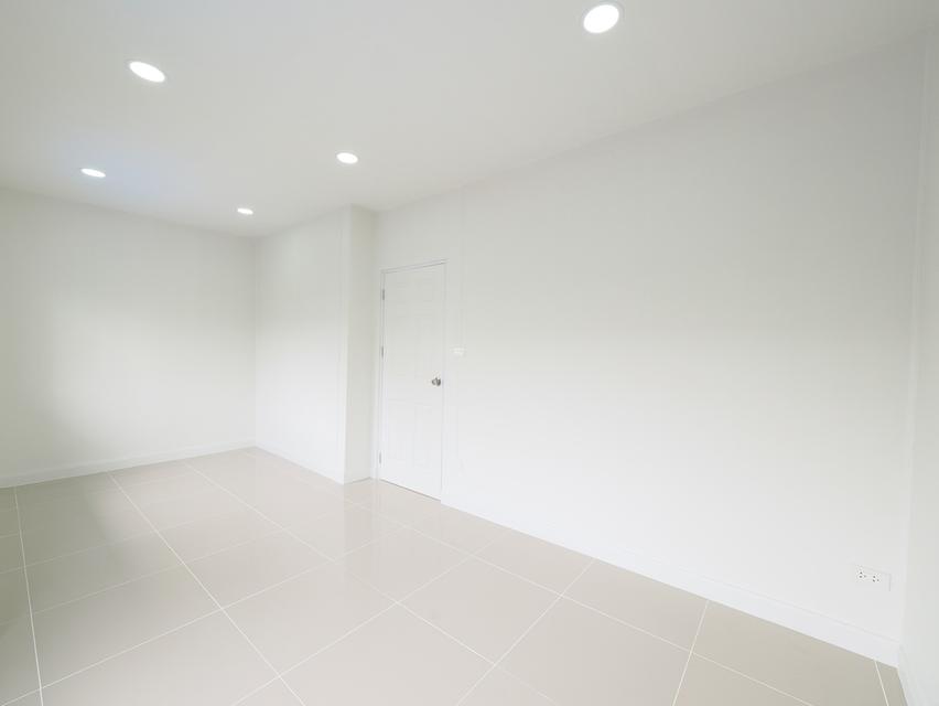 ขายทาวน์เฮ้าส์ 2 ชั้น ม.พฤกษา 54 เฟส 2 ขนาด 17.4 ตร.ว. 3นอน 2น้ำ 1จอดรถ [คลองถนน-บางบัวทอง] ขาย 1.65ล้าน 18