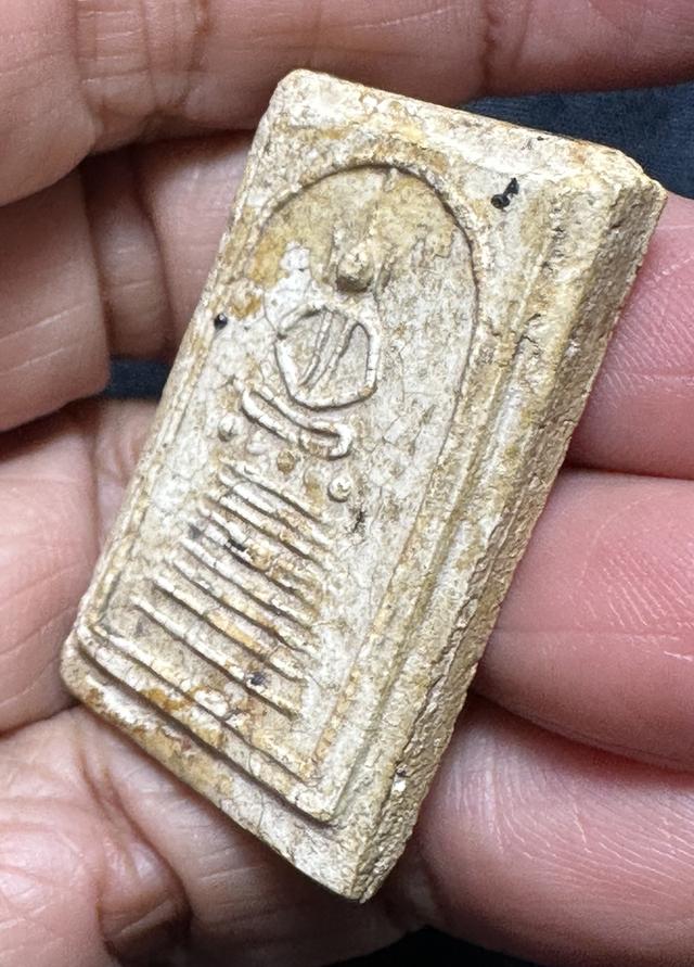 พระสมเด็จเกจิ ไม่ทราบที่ 4