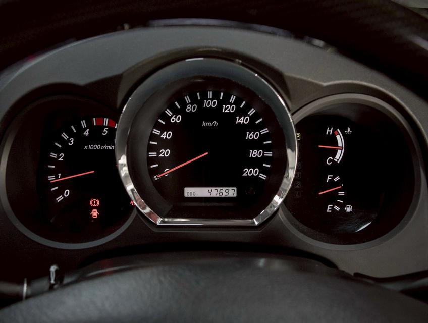 TOYOTA FORTUNER 3.0 V 4WD ปี2008ออพชั่นแน่นเต็มคัน    ขับ4  วิ่งน้อย 47,000 กม. 10