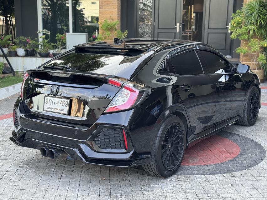 HONDA CIVIC FK 1.5 TURBO 2019 มือเดียวป้ายเเดงสีเดิมทั้งคัน 6