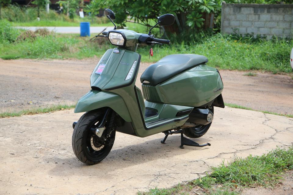 lambretta x 300 รถปี 2023 สภาพสวยรถมือเดียวป้ายแดง รูปที่ 4