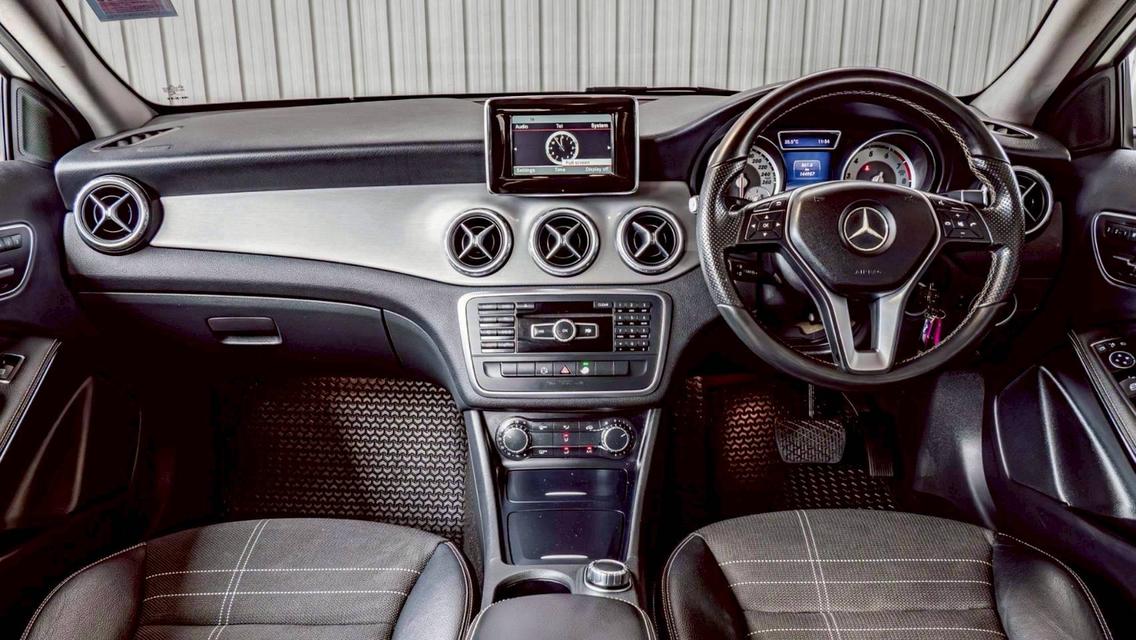 BENZ GLA-CLASS, 200 ปี 2015 รูปที่ 10