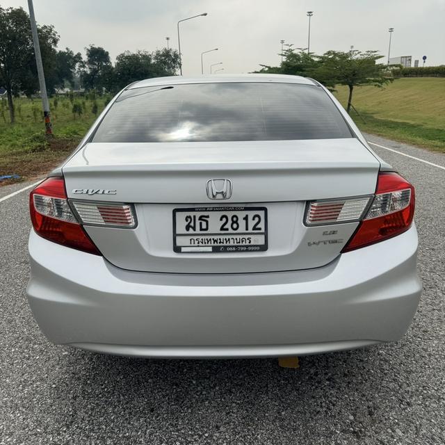 Honda Civic FB 1.8 E AUTO 2013 🔆สวย เดิม น็อตไม่ขยับ ไม่แก็ส 🔆เบาะหนัง พวงมาลัยมัลติ แอร์ออโต้ 6