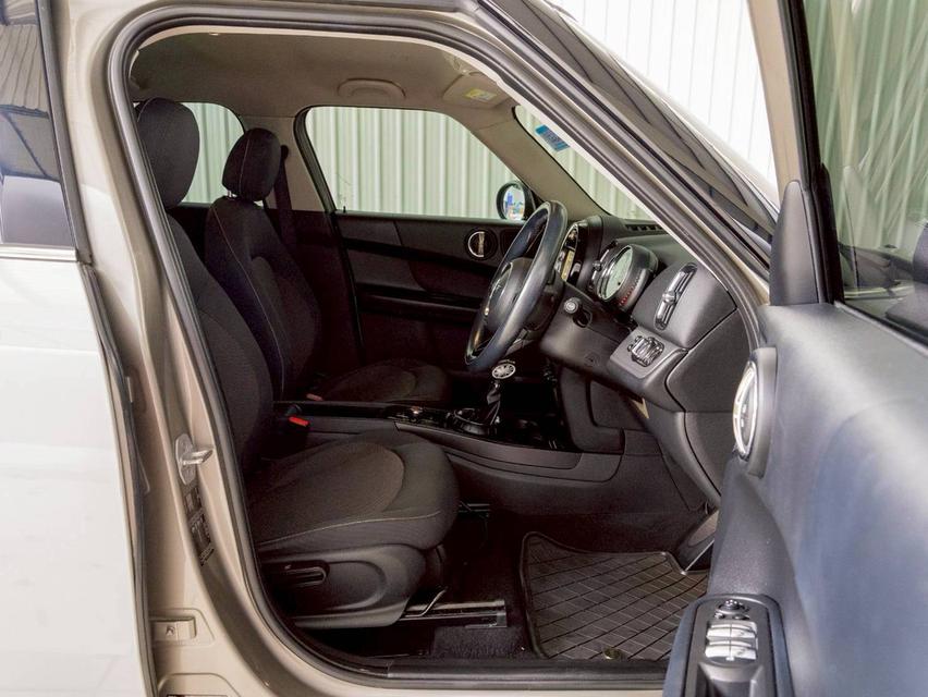 Mini Cooper Countryman RHD ปี 2017 15