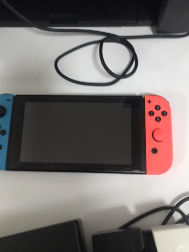 เครื่องเกมส์ nintendo switch v1 แปลงแล้ว เมม286 ลงเกมส์นตามภาพ อุปกรณณ์ตามรูป รูปย่อยที่ 4
