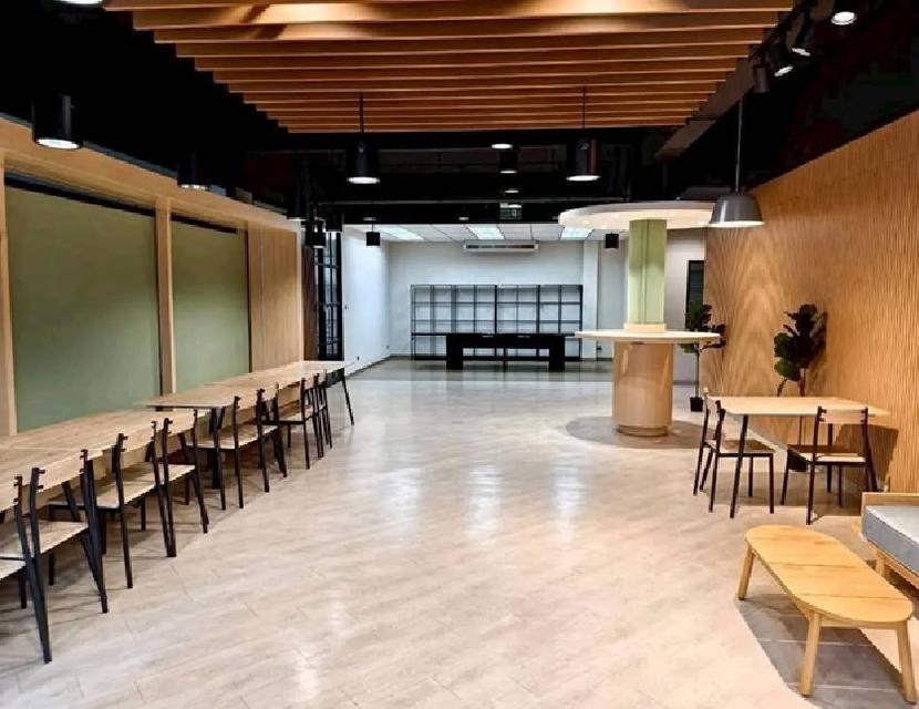 ให้เช่าอาคารสำนักงาน 2 ชั้น ทำเลวิภาวดีรังสิต (ติดถนนใหญ่) / พื้นที่ใช้สอยรวม 740 ตารางเมตร (2 ชั้น) 2