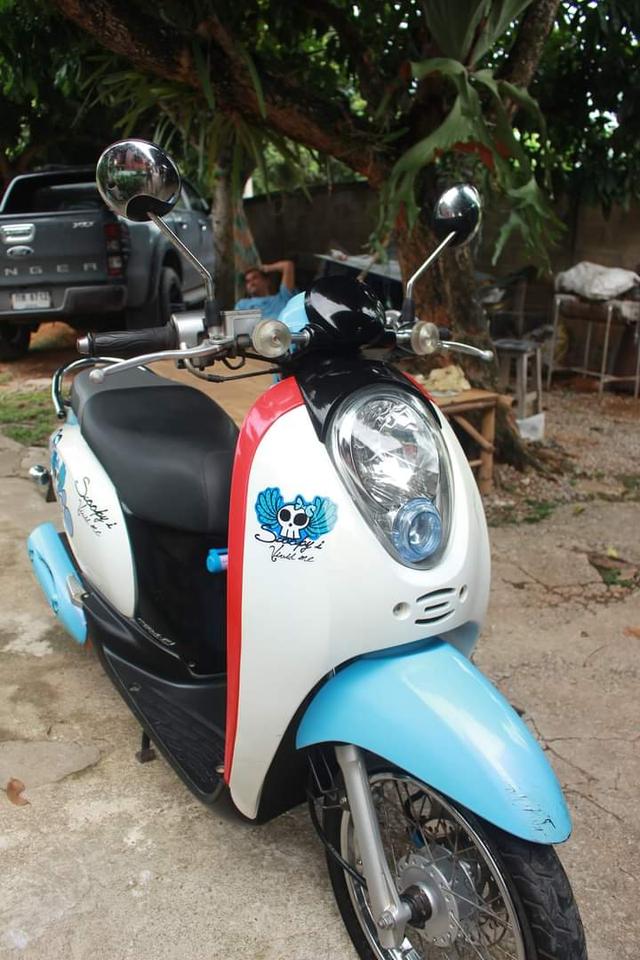 Honda scoopy i สีสวย 2