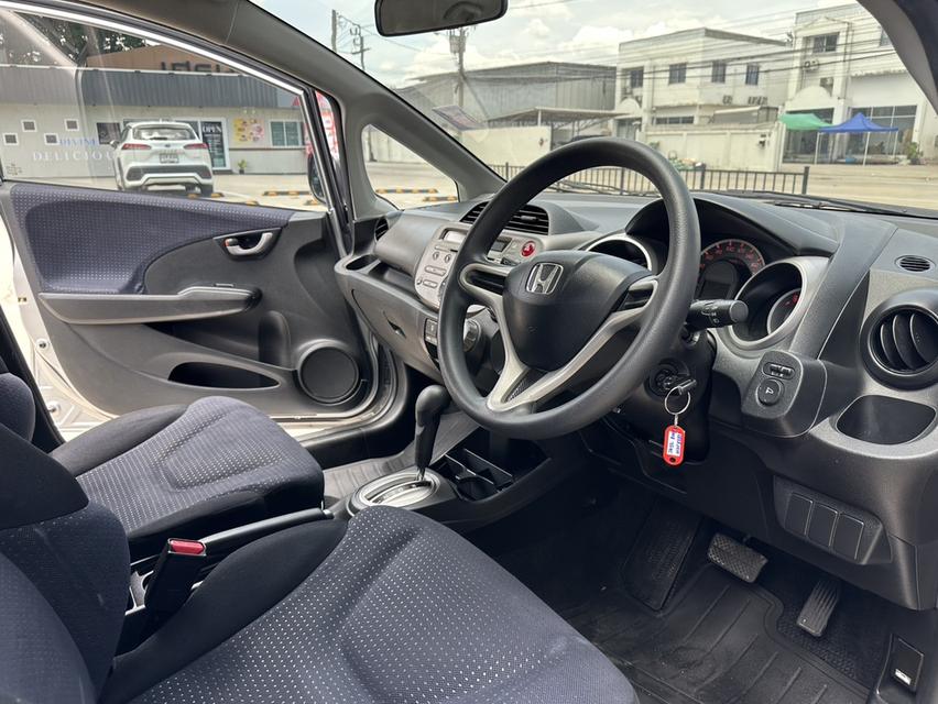 Honda Jazz 1.5 V /AT ปี 2008  10