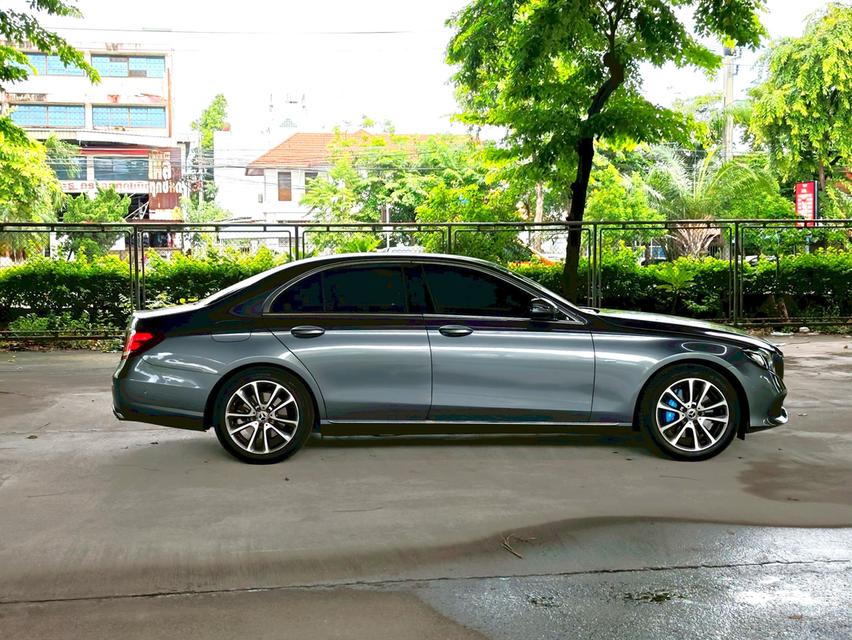 ขายรถ Benz E350e W213 Plugin Hybrid  ปี 2020 สีเทา เกียร์ออโต้ 8
