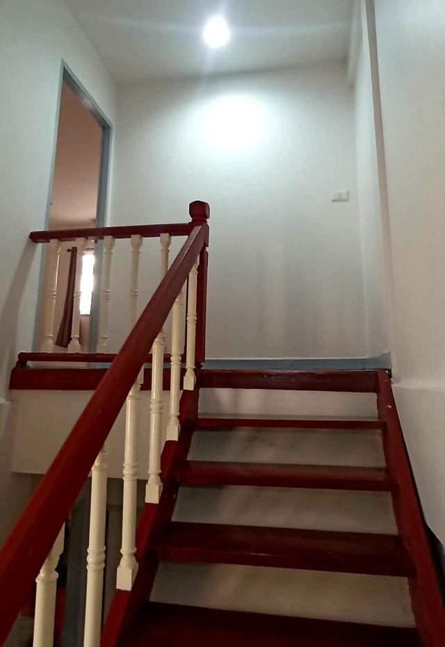 . โฮมออฟฟิศลาดพร้าวติดบีทีเอสให้เช่า 33,000 5