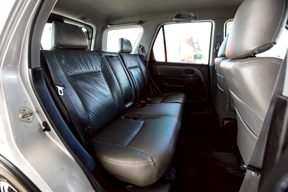 Honda Crv 2.0 E ปี 2005 เกียร์ออโต้ มือเดียวป้ายแดง 14
