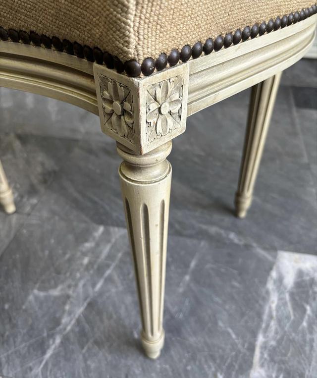 Louis chair 10