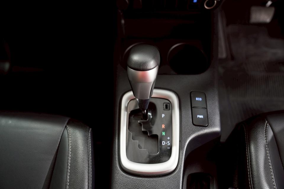 TOYOTA HILUX REVO 2.4 MID PRERUNNER 4ประตู AT ปี 2022 10