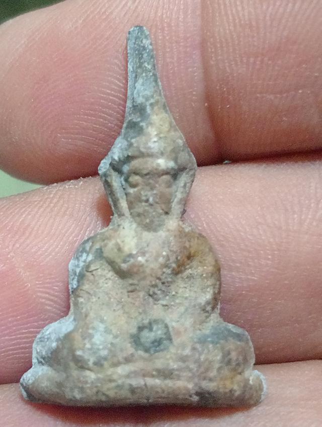 พระเครื่องท่ากระดานหลวงพ่อนารถ 2