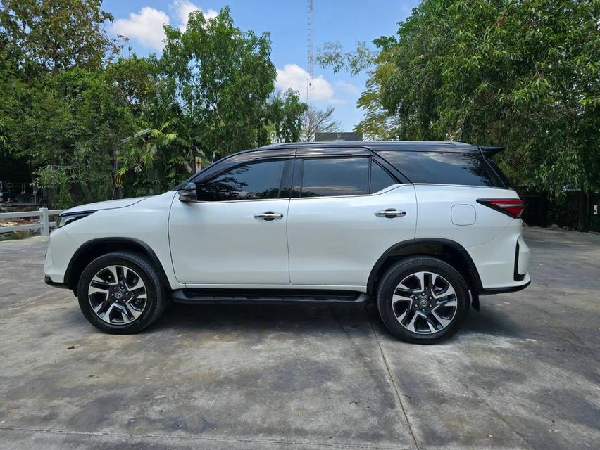 รหัสรถ NKG3110 TOYOTA FORTUNER LEGENDER 2.8 4WD A/T ปี 2022 7