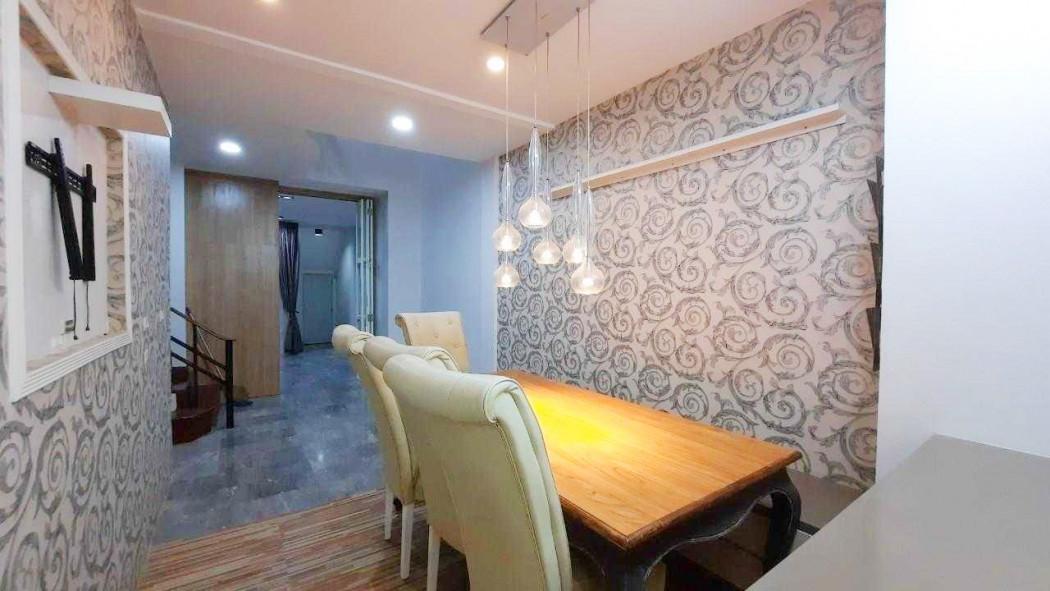 ขาย ทาวน์โฮม 4 ชั้น วราธรวิลล์ พัฒนาการ 44 31.5 ตร.วา 5 นอน 4 น้ำ รีโนเวทใหม่ เฟอร์และไฟฟ้าครบ พร้อมอยู่ ใกล้ BTS 5