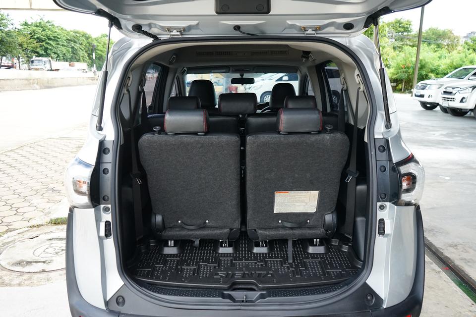 2018 TOYOTA SIENTA 1.5 G  ( 8126 )  7