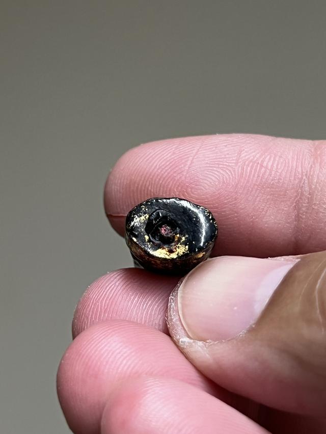 พระจุ่มรักเก่าปิดทอง รูปที่ 5