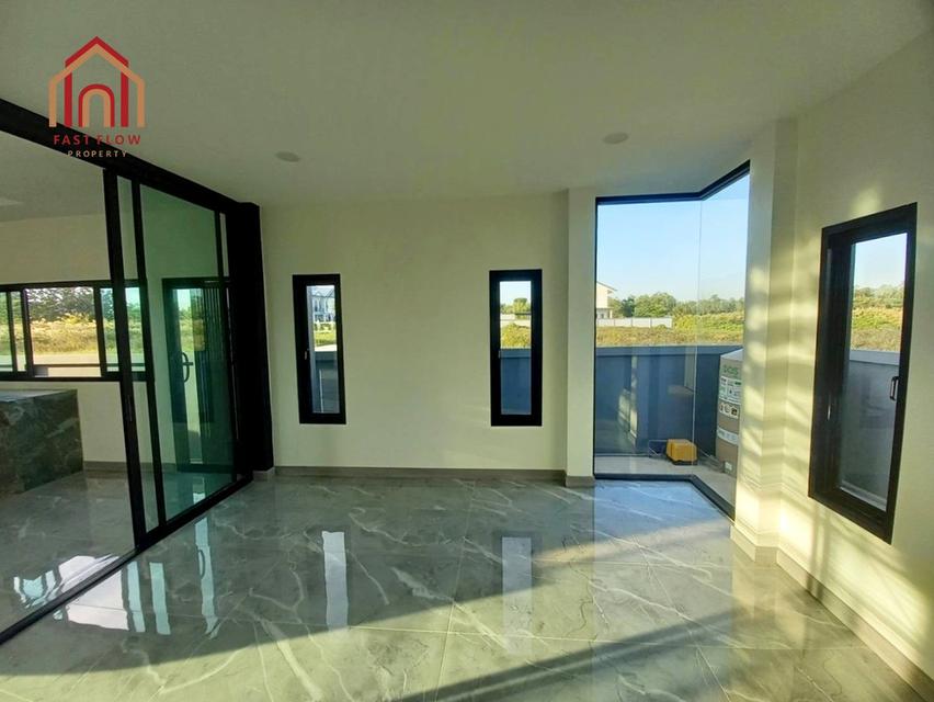 ขาย บ้านเดี่ยว ใกล้เซ็นทรัลนครปฐม ติดถนนสาธารณะ 2 ด้าน บ้านเลขที่สวย พร้อมอยู่ ไม่เคยพักอาศัย วัสดุอย่างดี ถนนยิงเป้าใต้ ซอยตรงข้าม สวนราชพฤกษ์เอราวัณ 5