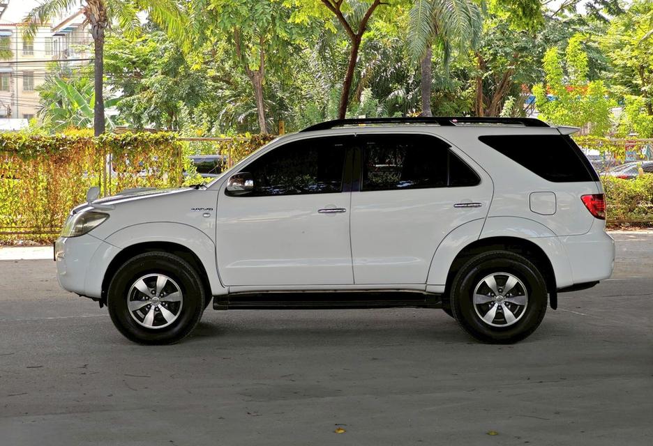 Toyota Fortuner 3.0 V Exclusive Auto 4WD ปี 2007  3