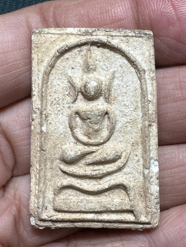 องค์ละ1550🙏พระสมเด็จฐานขาโต๊ะ ไม่ทราบที่🙏พระผงพิมพ์เล็บมือ ลงกรุไม่ทราบที่