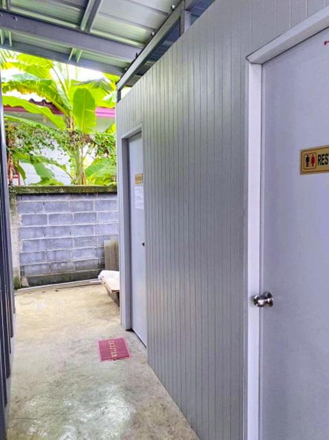 ให้เช่าโกดังพร้อมออฟฟิศ โชคชัย 4 ซอย 60-74 MRTโชคชัย 4 2.5 กม. 1 นอน 2 น้ำ ใกล้รร.สตรีวิทยา 2 700 ม. 65 ตร.ว. 270 ตร.ม.. 8